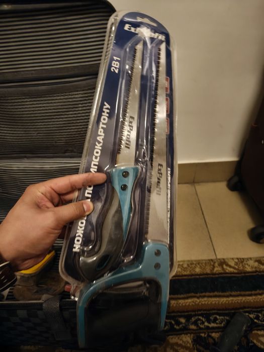 Продаю строительные инструменты