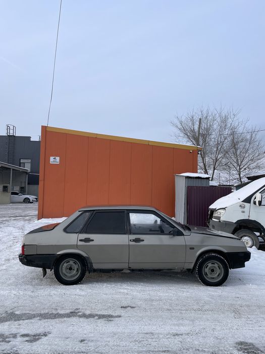 Продам ваз 21099