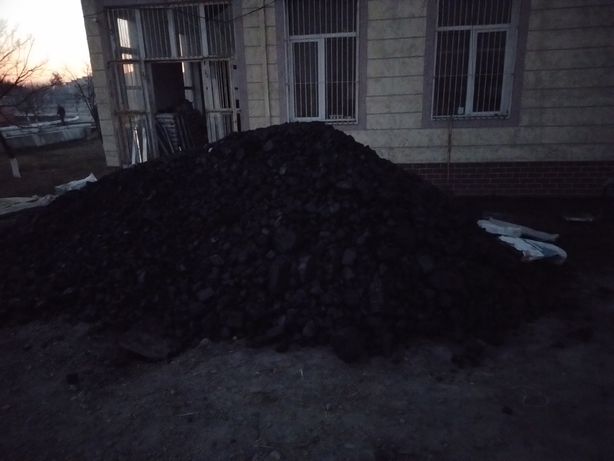 30 тонн земли. 6 Тонн земли фото. Спасибо за уголь. Чернозем купить Усолье-Сибирское. Купить чернозем в Хомутово.