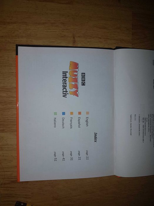 Jocuri și exerciții interactive pentru copii , Cărți cu CD MUZZY