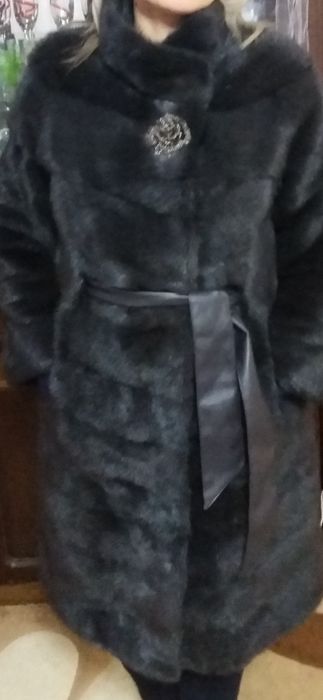 Продам шубу  серого цвета