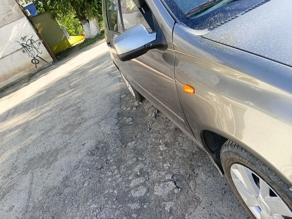Продам лада калина