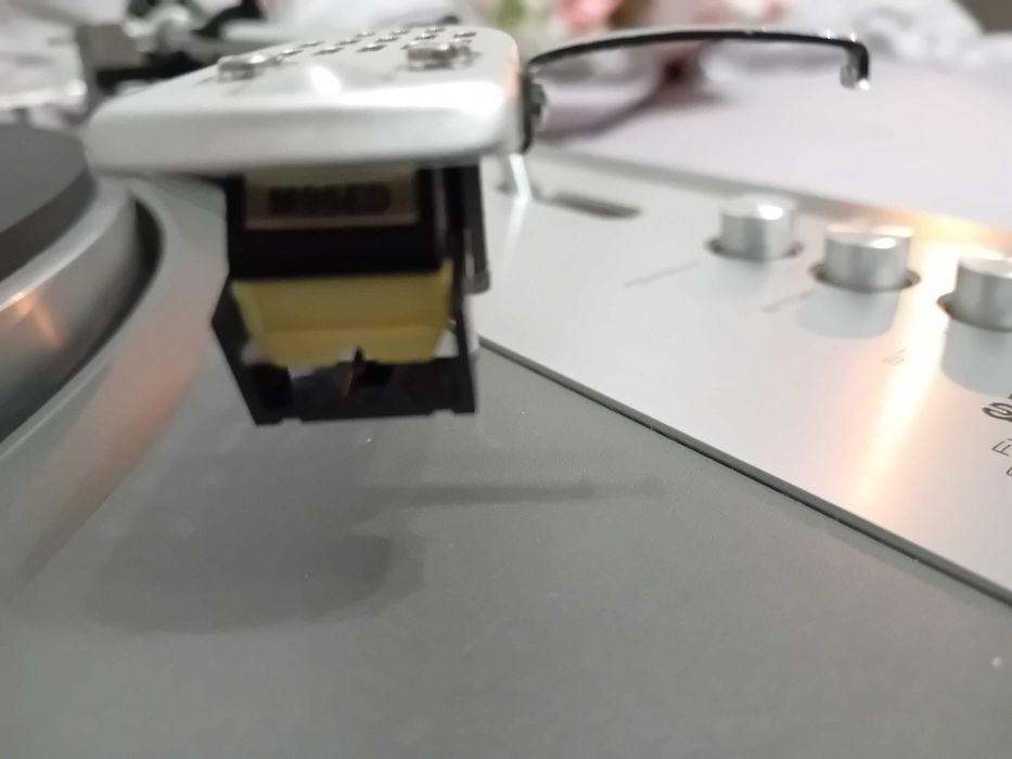 Pickup Pioneer PL-117D cu doză Shure M95ED