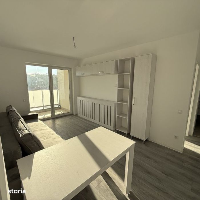 Apartament cu 3 camere, etajul 2, zona Paltinisului