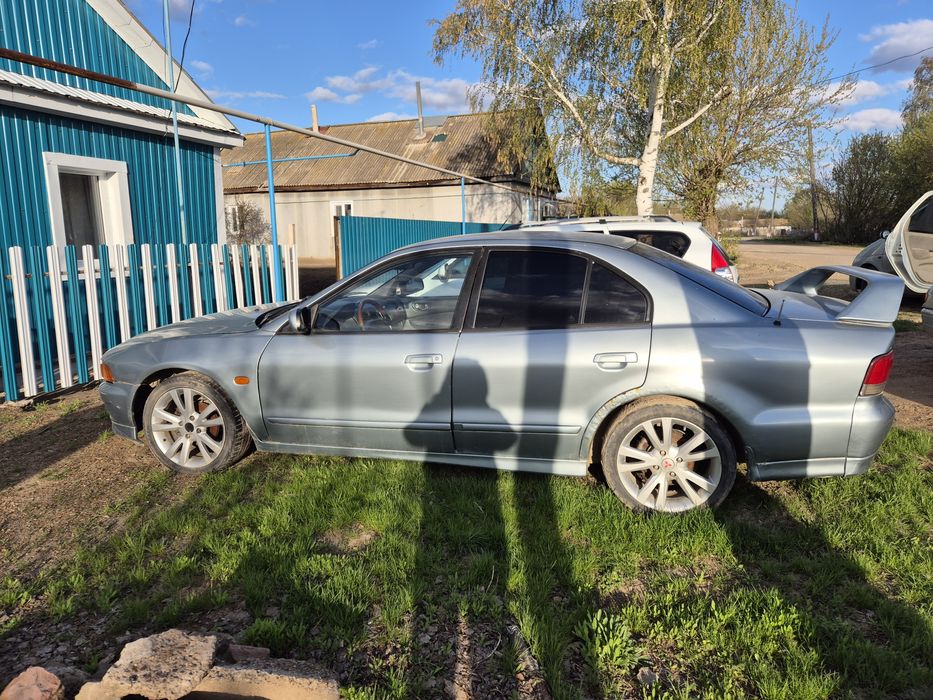 Продам машину срочно