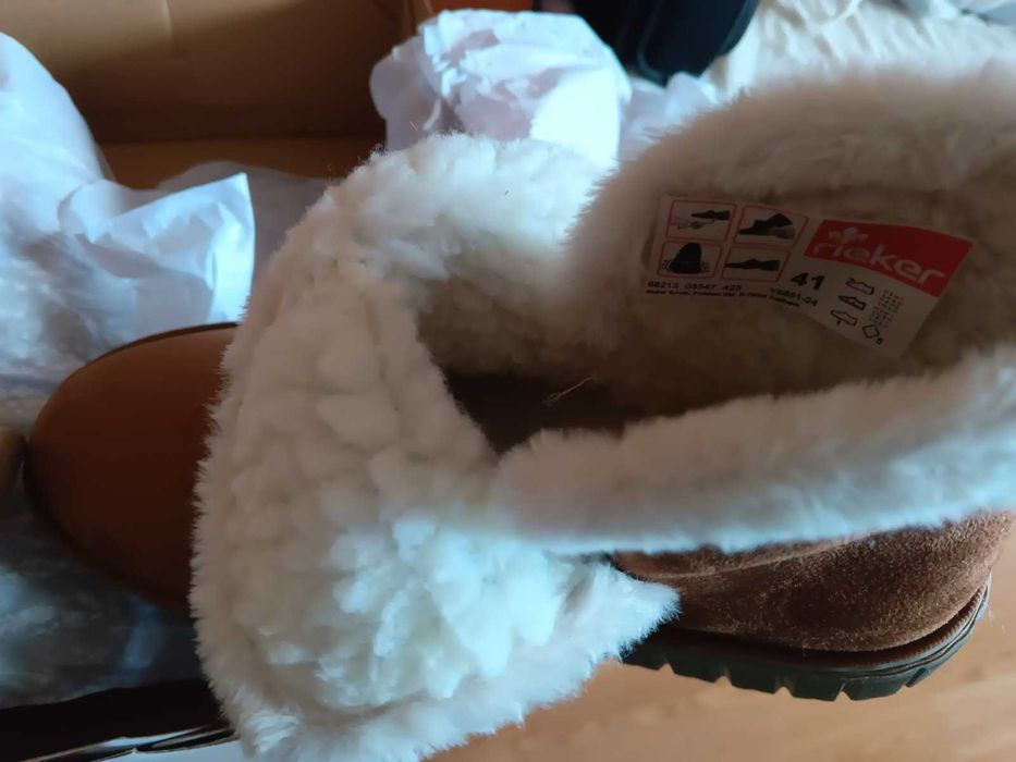 Дамски кожени ботуши