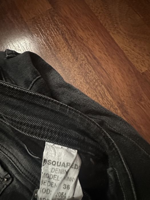 Vand Blugi Dsquared2