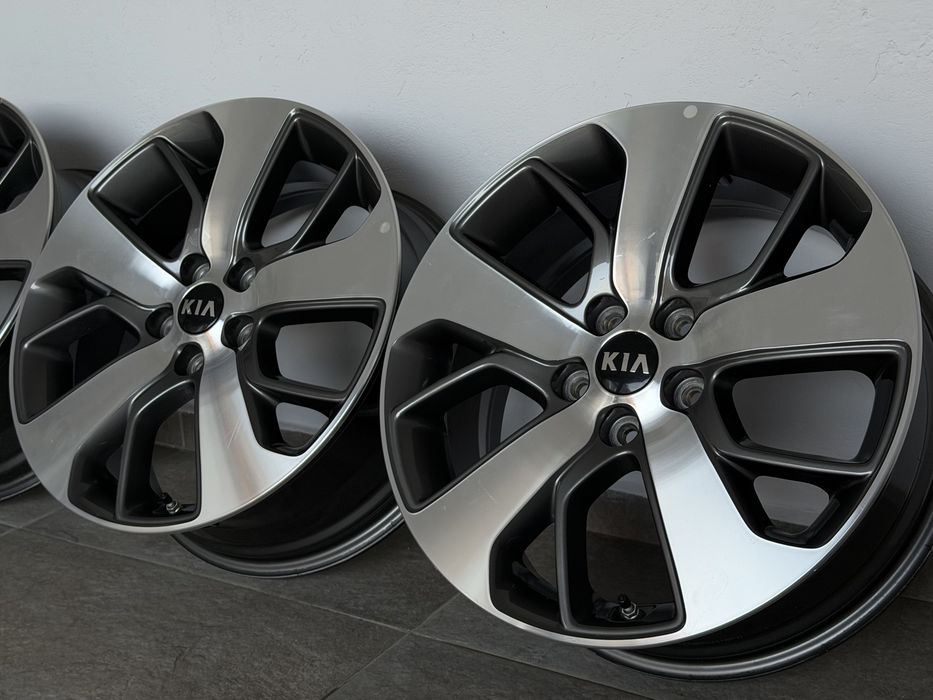 18” Оригинални джанти Kia Sportage K5 Optima XCeed Ceed 5x114.3 7.5J Et 52.5