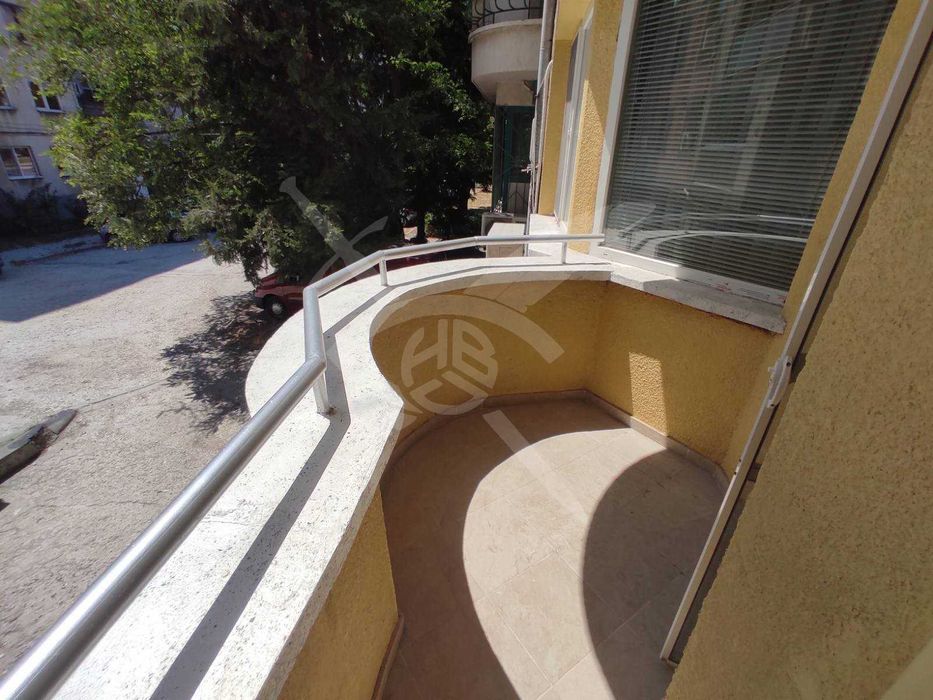 Двустаен апартамент във Въстанически !26761