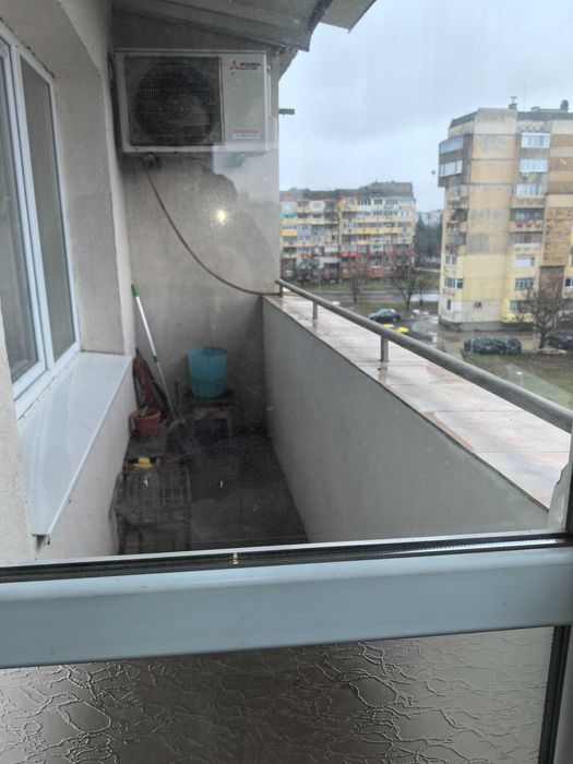 Продава се Двустаен апартамент в Русе, Център - 62 кв.м за 904 €/кв.м - Снимка #15