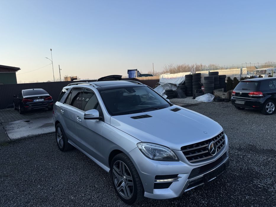 Mercedes ML 250 Amg - panoramic