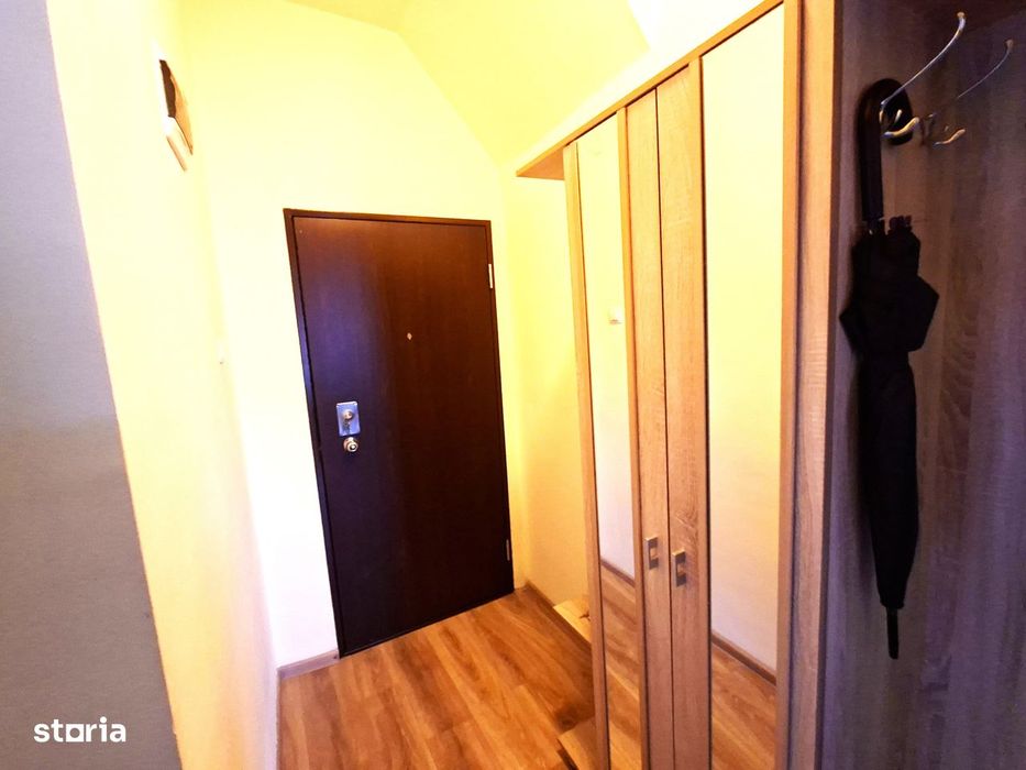 Apartament cu 2 camere, priveliște superbă spre Tâmpa, zonă centrală
