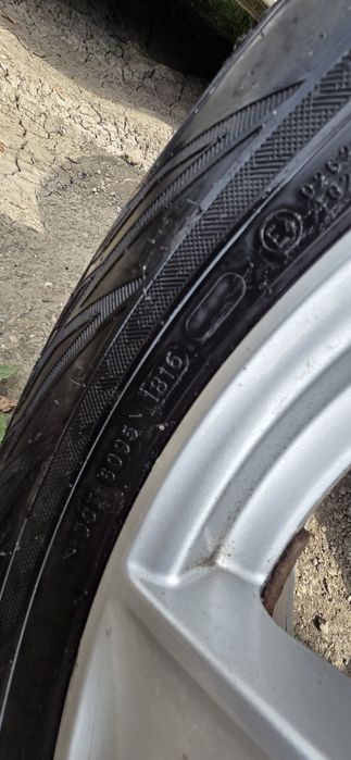 Vand roti complete originale pentru BMW X3,X5 si X6  255/55/18  Nokian iarna