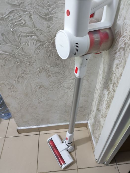 Продам пылесос Xiaomi