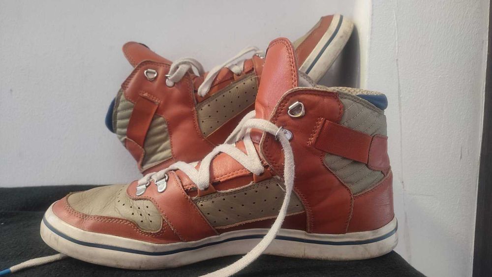 Оригинални мъжки маратонки Adidas Originals Hardland Hi