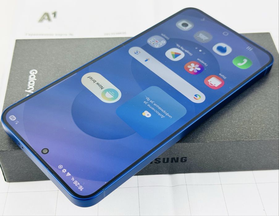 НОВ! Samsung Galaxy S25 5G 128GB 12RAM Navy 2г. Гаранция!