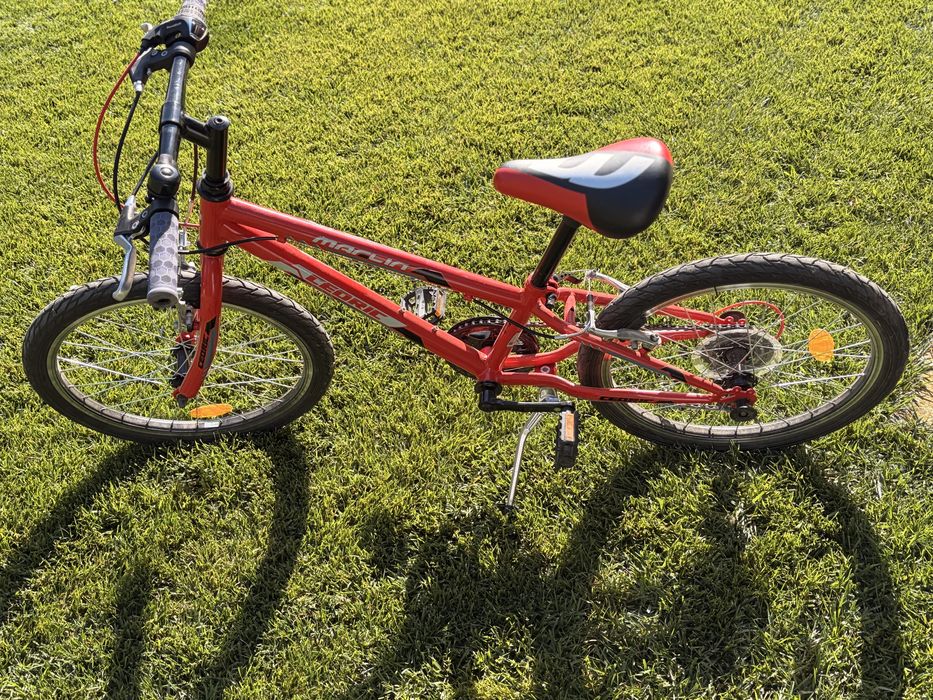 Bicleta copii bine intretinuta