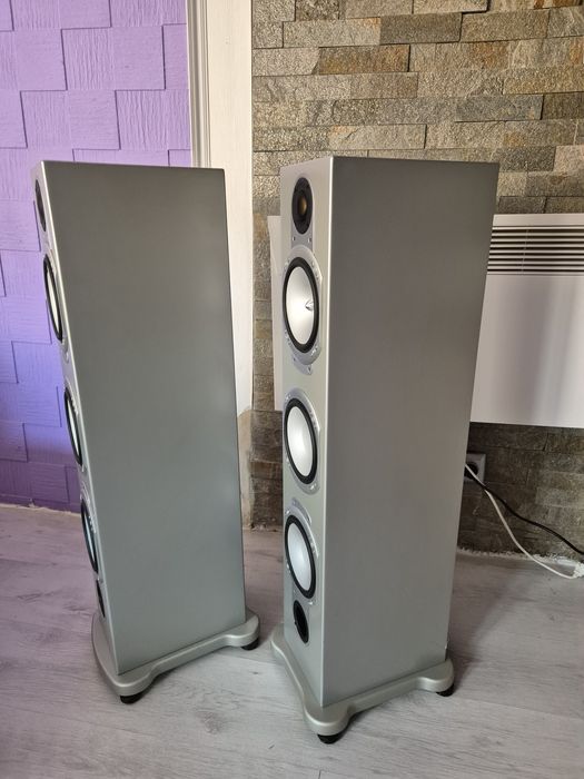 Monitor audio silver RS8