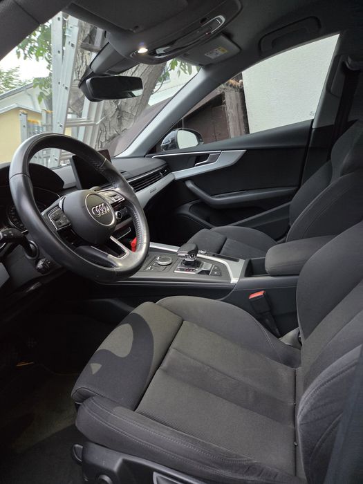 Audi A5 Sportback — avariat  spate — pentru reparatie / dezmembrare