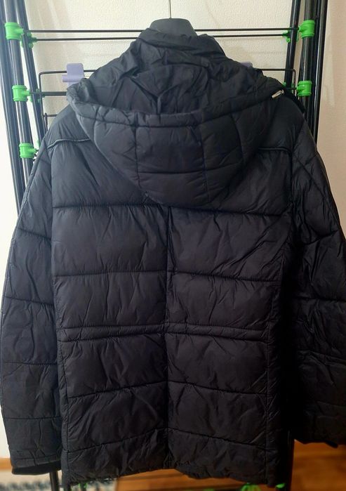 Продам пуховик. Б/У