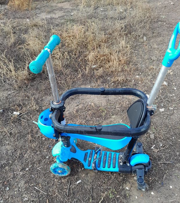 Продам самокат детский