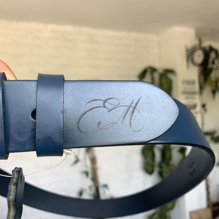 Колани естествена кожа лазерно гравиран