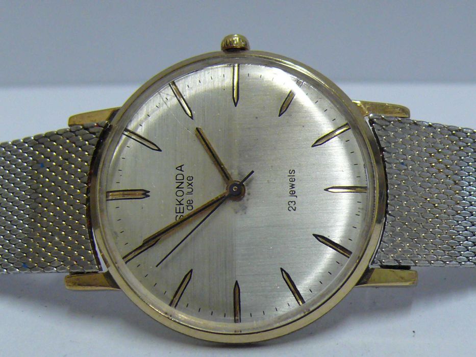 Съветски Sekonda/Poljot DeLuxe Позлатен Мъжки ръчен часовник, работещ