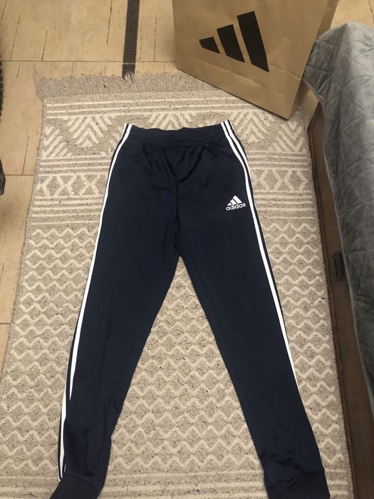 Adidas долница размер S