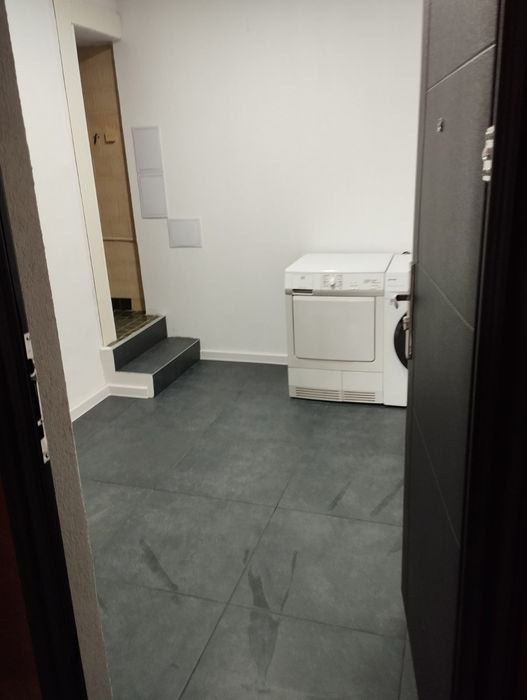 Дава се под наем Едностаен апартамент в Плевен, Мара Денчева - 30 кв.м за 204 € - Снимка #2