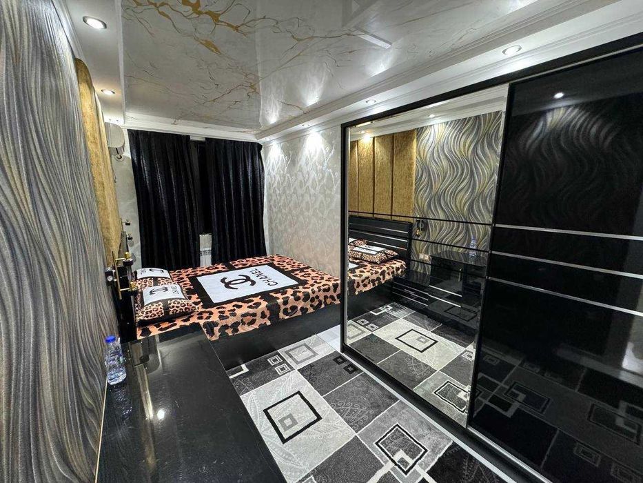 Центр города Kvartira  2х-комнатная с Обстановкой