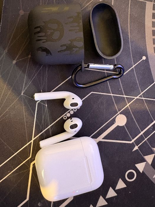 Airpods 2 stare perfecta+ husa+cutie originala