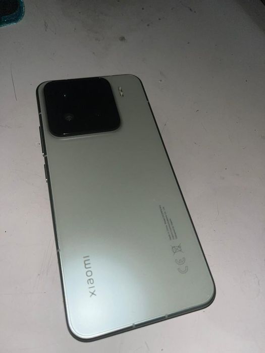 Xiaomi Mi 15 Global 12/512Gb