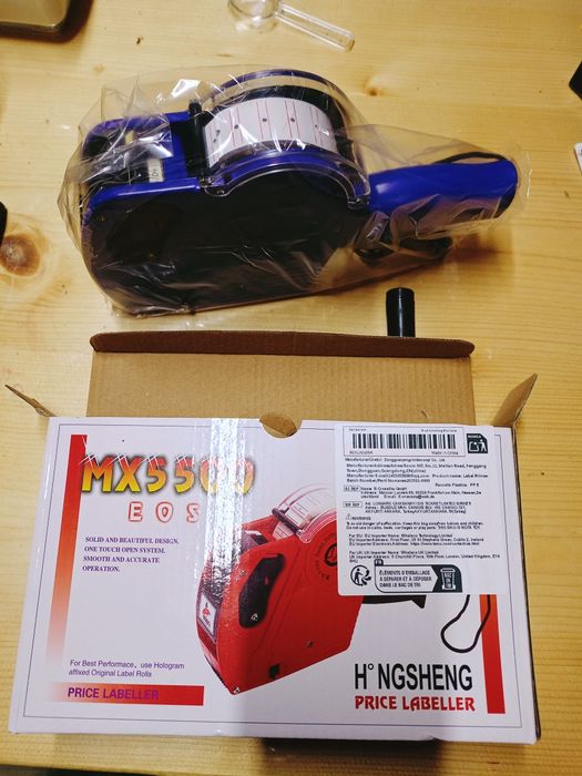 Етикетен пистолет в евро