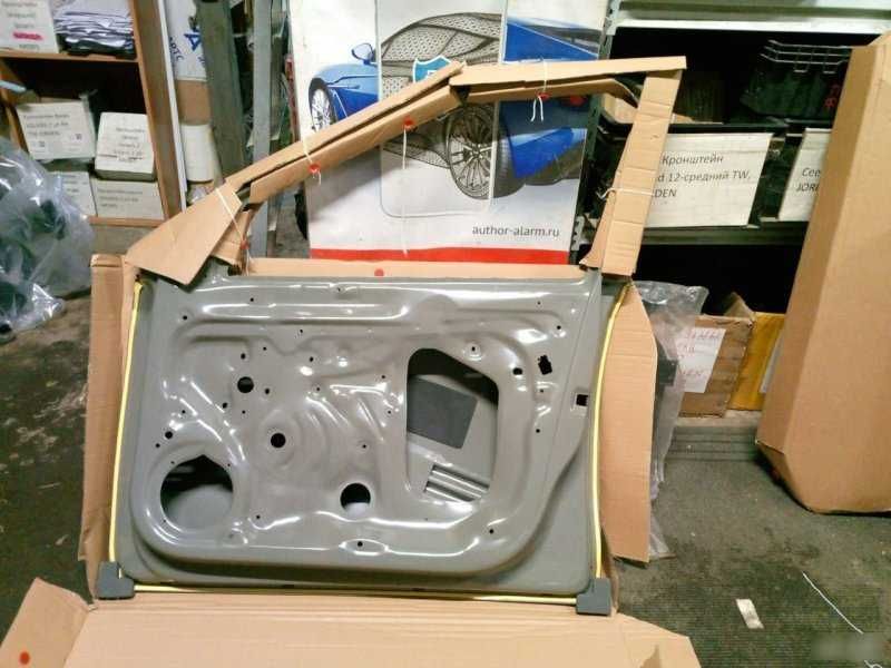 Дверь передняя LH Polo 20- Rapid 13-