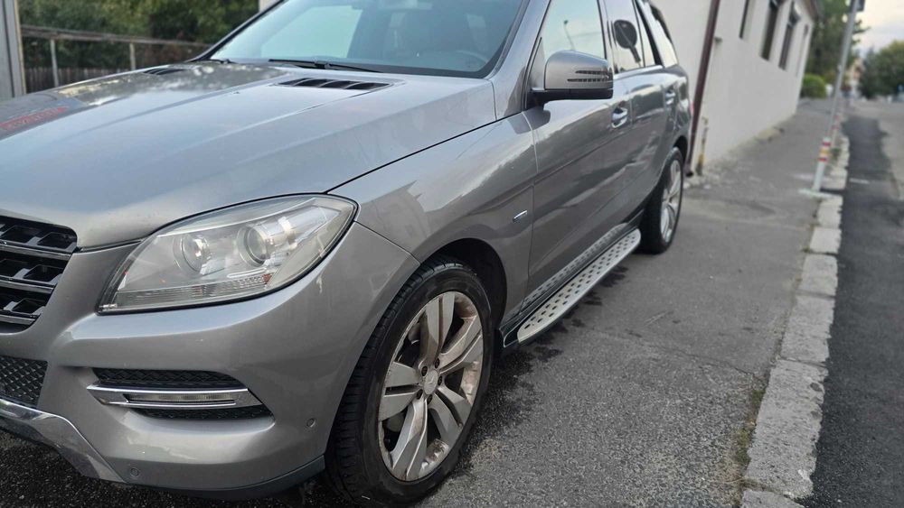 contact Mercedes A1669055100 ML W166 GLE ML250 ML350