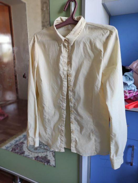 Плащ, кофты, брюк и юбка