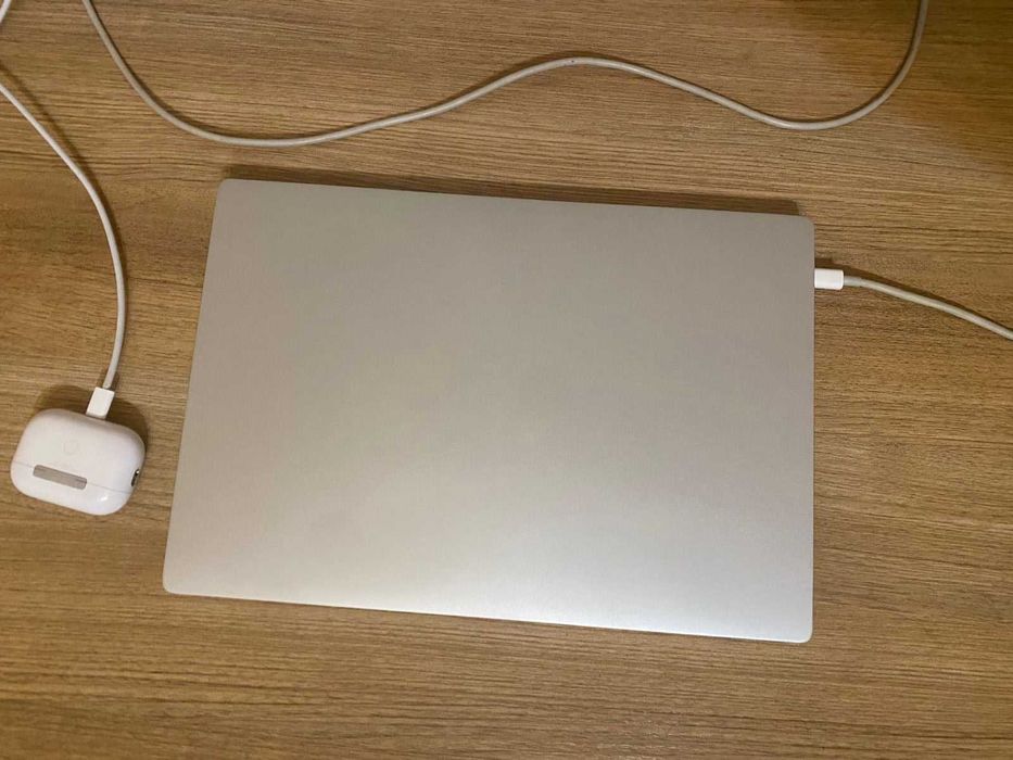 Xiaomi Mi Air 13.3 (Core i7)