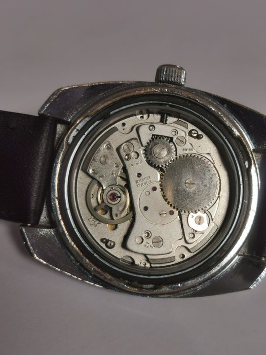 Ceas elvețian - Services - Mecanic - 37*42 mm - Funcționează excelent!