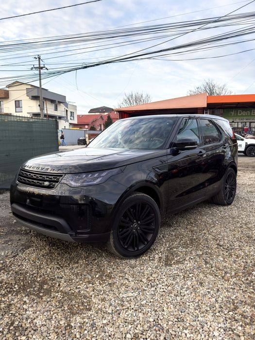 Land Rover Discovery 5