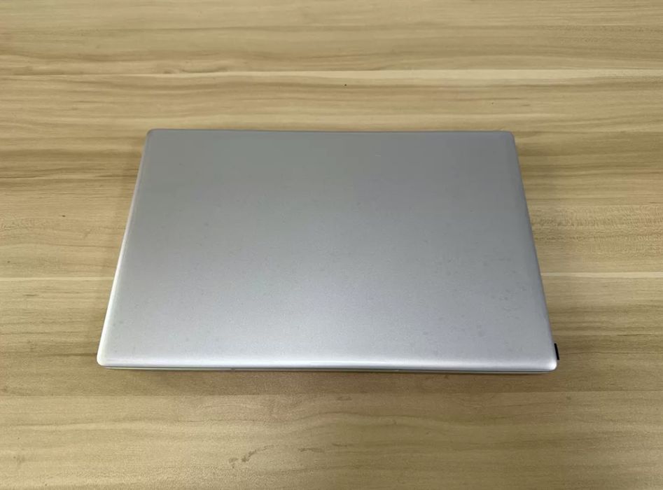 Noutbuk sotiladi yangi, inch 14: 15,6: 12g+512g, intelpemtium 4200