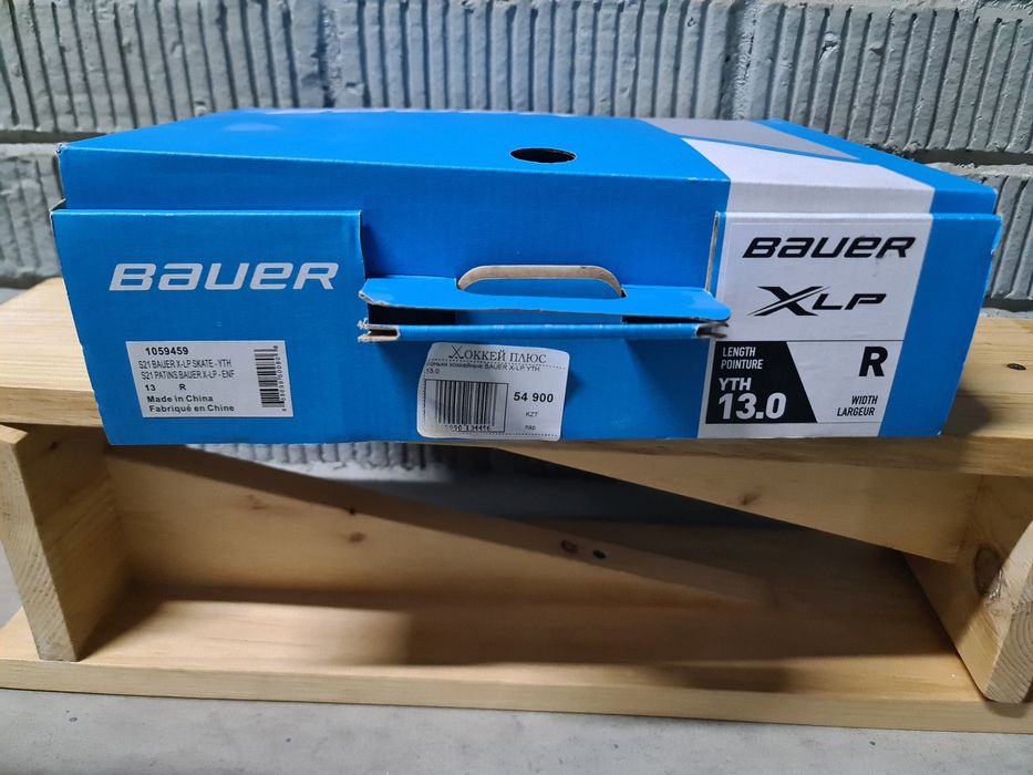 Коньки Bauer YTH 13