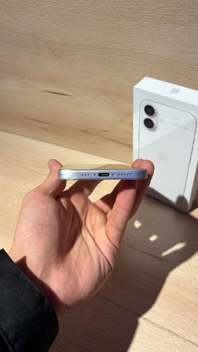 iPhone 16 / 128 Gb / 91%