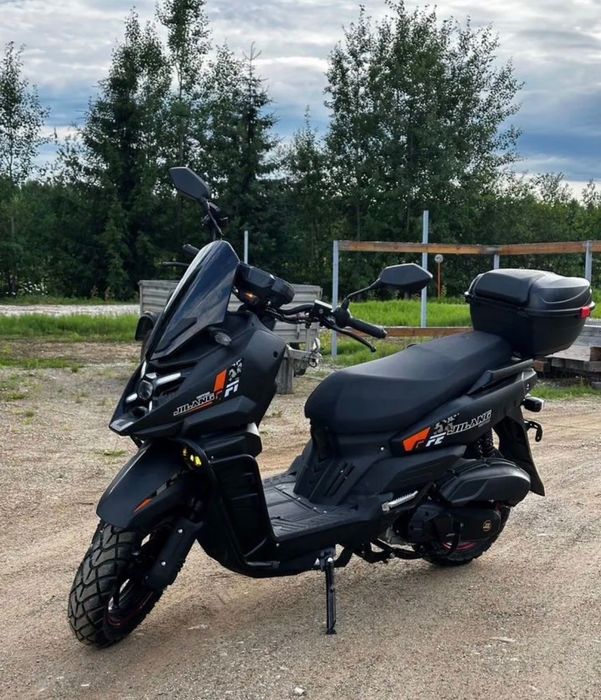 Продам скутер мопед