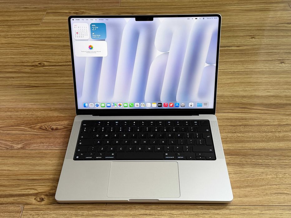 MacBook Pro 14`M3 Pro/11 CPU/14 GPU/18GB RAM/512GB SSD/Батерия 100%/Като Нов/Silver