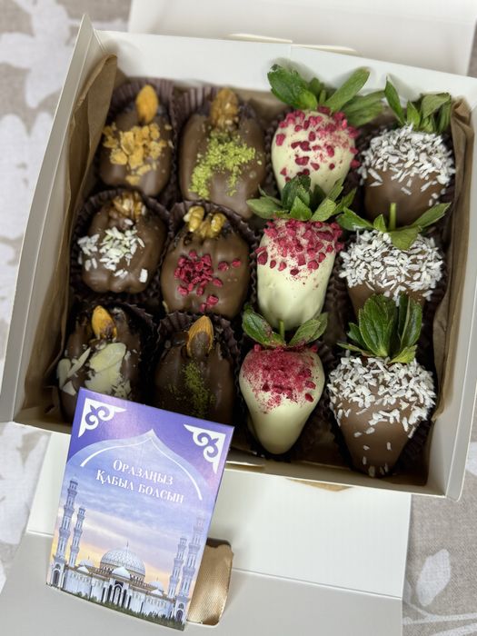 Финики в шоколаде