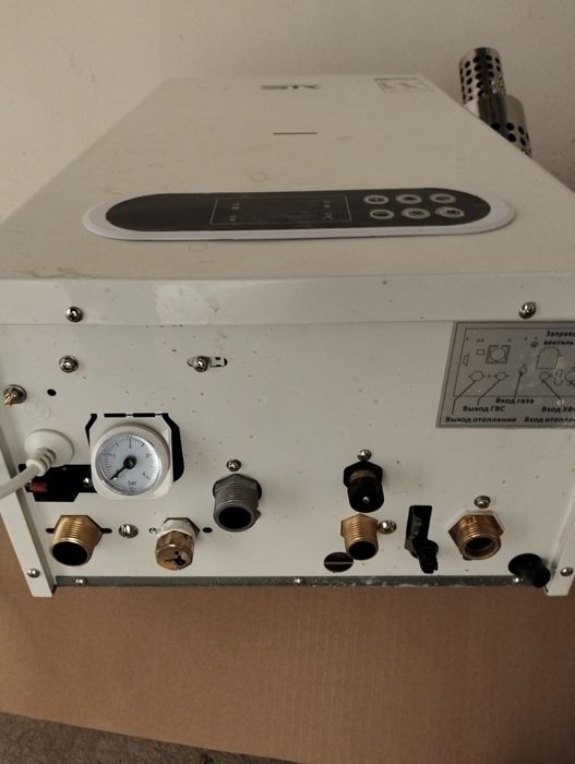 Срочно Срочно Срочно Продам Газовый настенный котел почти новый
