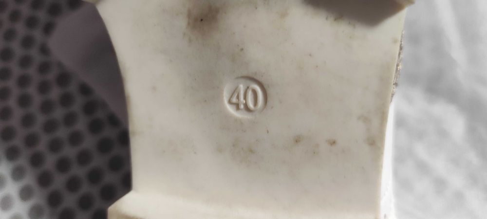 Дамски обувки нови или в много добро състояние