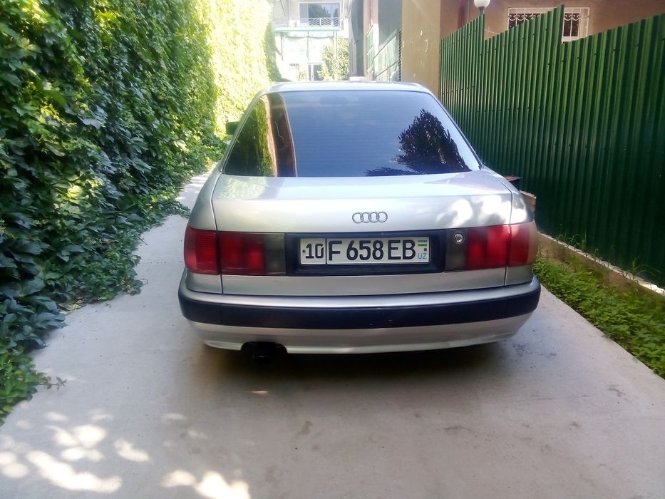 Продается Ауди Б4