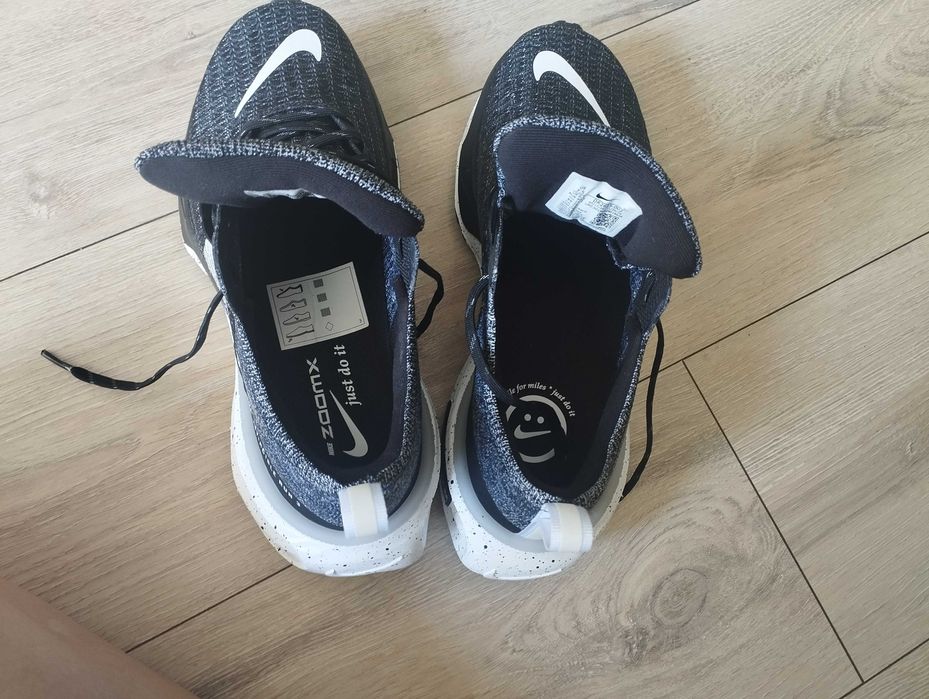 Маратонки Nike invincible run 3