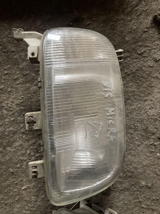 Правая передняя фара ниссан микро к11